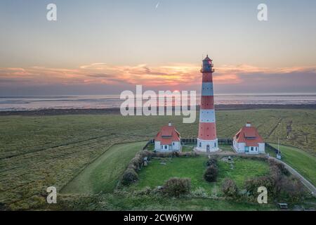 faro Westerheversand nel crepuscolo Foto Stock