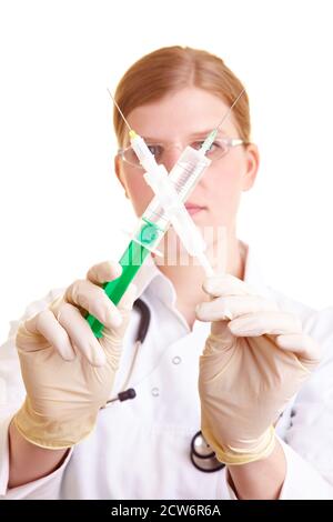 L'infermiere può contenere due siringhe incrociate Foto Stock