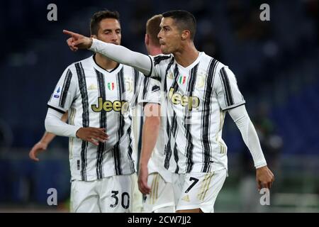 Roma, Italia. 27 Settembre 2020. Cristiano Ronaldo (Juventus) festeggia il suo secondo gol durante la Serie A TIM match tra ROMA E Juventus FC Roma allo Stadio Olimpico il 27 settembre 2020 a Roma, in Italia.COME Roma e Juventus FC sortano da 2-2 nel secondo round della Serie A 2020/2021 (Foto di Giuseppe fama/Pacific Press/Sipa USA) Credit: Sipa USA/Alamy Live News Foto Stock