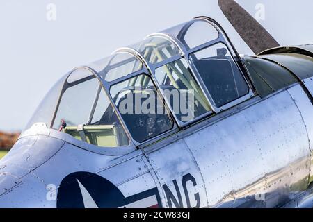 Dettaglio di Harvard T-6 Mk.4 (G-CJWE) che è stato costruito nel 1952 presso la Canadian Car & Foundry parcheggiata a Sywell Areadrome il 17 settembre 2020, Nord Foto Stock