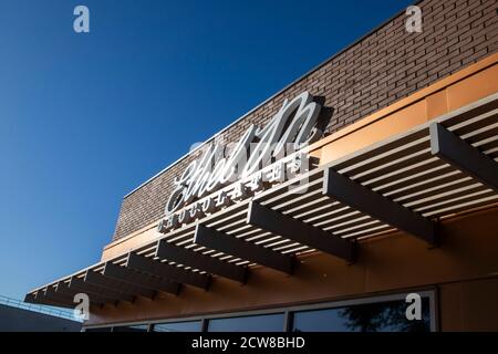 Las Vegas, US - Nov 2019: Vista interna della famosa fabbrica di cioccolato Ethel M a Las Vegas, Henderson. Foto Stock