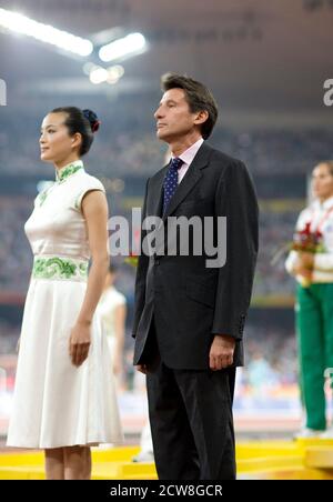 Pechino, Cina 12 settembre 2008: Sesto giorno di gara atletica ai Giochi Paralimpici del 2008, in cui Sir Sebastian Coe, direttore esecutivo del Comitato organizzatore Olimpico di Londra, sarà responsabile della riunione delle Olimpiadi di Londra nel 2012. ©Bob Daemmrich Foto Stock