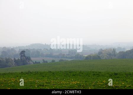 Nebbia che oscura le vedute da Folly Hill, Faringdon, Oxfordshire Foto Stock
