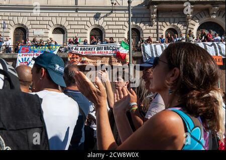 Roma, Italia, 05/06/2020: No Mask rally, contro la 'dittatura sanitaria'. Piazza bocca della Verità Foto Stock