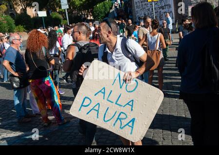 Roma, Italia, 05/06/2020: No Mask rally, contro la 'dittatura sanitaria'. Piazza bocca della Verità Foto Stock