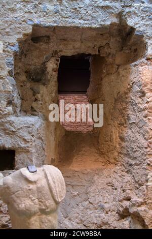 Reperti archeologici romani al museo di LaSpezia. Foto Stock