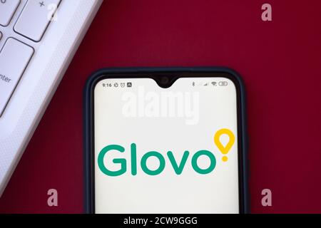 Brasile. 22 Giugno 2020. In questa illustrazione fotografica viene visualizzato il logo Glovo sullo smartphone. Credit: Rafael Henrique/SOPA Images/ZUMA Wire/Alamy Live News Foto Stock