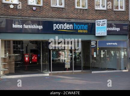Empty Ponden Home Interiors store in Orpington High Street, Kent che è ora chiuso Foto Stock