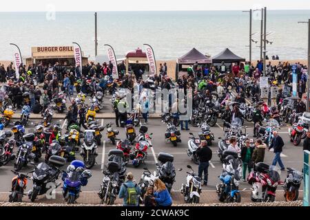 Inghilterra, Sussex orientale, Hastings, Hastings Seafront, Rally motociclistico Foto Stock