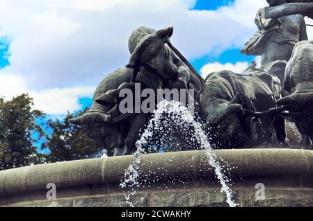 Copenhagen, Danimarca - Fontana di Gefion situata nella zona di Nordre Toldbod, vicino a Kastellet, 1897 Foto Stock