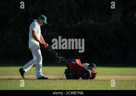 Scarificante campo dopo l'ultima partita della stagione. Foto Stock