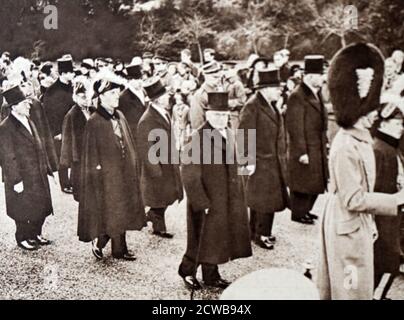 Fotografia scattata durante la processione funeraria di stato di Giorgio V. Foto Stock