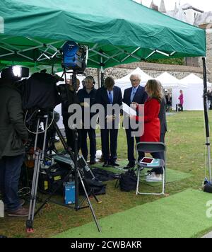 Lord Heseltine arriva a dare interviste ai media, dopo essere tornato al parlamento dopo che la proroga è stata annullata dalla Corte Suprema. 25 settembre 2019. Michael Heseltine, Baron Heseltine (1933), politico e uomo d'affari britannico. Heseltine è stato membro conservatore del Parlamento dal 1966 al 2001, ed è stata una figura di spicco nei governi di Margaret Thatcher e John Major, tra cui il vice primo ministro sotto quest'ultimo. Foto Stock