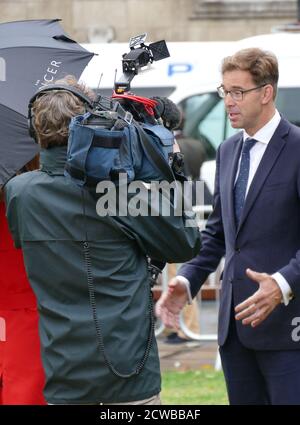 Tobias Ellwood (1966), politico e autore del Partito conservatore britannico. Servì nelle giubbotti verdi reali e raggiunse il grado di capitano. Attualmente ricopre la carica di membro del Parlamento per Bournemouth East e ha ricoperto la carica di ministro del governo britannico presso il Ministero della Difesa dal 2017 al 2019. Foto Stock