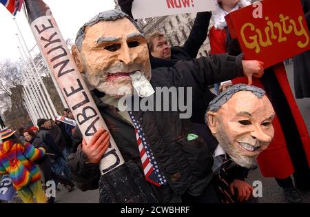 Fotografia scattata durante un raduno della guerra anti-Iraq nel 2003 Foto Stock