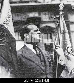 Foto in bianco e nero del Lt. Col. La Rocque, capo della Croce del fuoco. La Croix-de-Feu fu una lega nazionalista francese del periodo interbellico, guidata dal colonnello Francois de la Rocque (1885-1946). Foto Stock