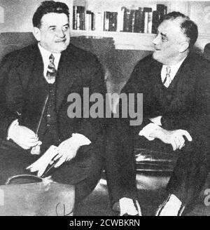 Foto in bianco e nero di Edouard Herriot (1872-1957), politico francese, e Franklin Roosevelt (1882-1945), presidente degli Stati Uniti. Stavano discutendo la questione dei debiti di guerra verso gli Stati Uniti. Foto Stock