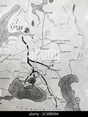 Fotografia in bianco e nero della seconda guerra mondiale (1939-1945); una mappa dell'offensiva tedesca in Oriente nel 1942. Foto Stock