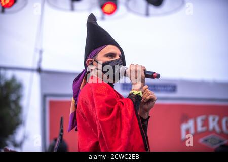 Rodrigo Cuevas si esibisce alla Casa de lAigua (BAM Festival), Barcellona 24 settembre 2020. Fotografo: ALE Espaliat Foto Stock