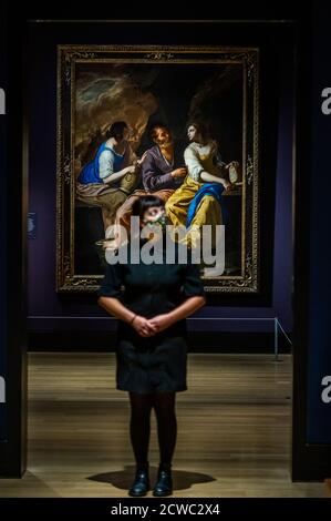Londra, Regno Unito. 26 settembre 2020. Lot e le sue Figlie, circa 1636-8 - Artemisia: Per la prima volta nel Regno Unito, una grande mostra monografica dell'opera di Artemisia Gentileschi (1593-1654 o più tardi), apre alla Galleria Nazionale nell'ottobre 2020. L'ispirazione è l'acquisizione, nel 2018, del Self Portrait di Gentileschi come Santa Caterina d'Alessandria (circa 1615-17), il primo dipinto dell'artista ad entrare in una collezione pubblica britannica. Credit: Guy Bell/Alamy Live News Foto Stock