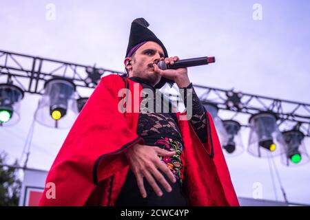 Rodrigo Cuevas si esibisce alla Casa de lAigua (BAM Festival), Barcellona 24 settembre 2020. Fotografo: ALE Espaliat Foto Stock