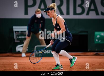 Laura Siegemund della Germania in azione durante il primo round al Roland Garros 2020, torneo di tennis Grand Slam, il 29 settembre 2020 allo stadio Roland Garros di Parigi, Francia - Photo Rob Prange / Spain DPPI / DPPI Credit: LM/DPPI/Rob Prange/Alamy Live News Foto Stock