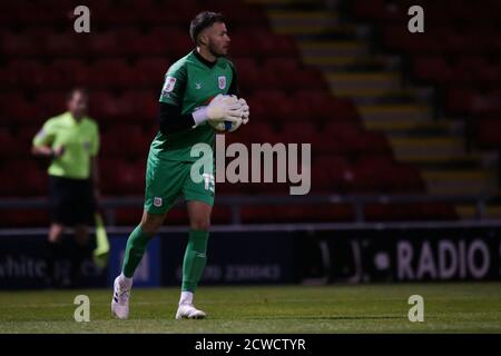Crewe, Regno Unito. 29 Settembre 2020. Dave Richards (13), portiere di Crewe Alexandra durante la partita EFL Trophy tra Crewe Alexandra e Newcastle United U21 all'Alexandra Stadium di Crewe, Inghilterra, il 29 settembre 2020. Foto di Jurek Biegus. Solo per uso editoriale, è richiesta una licenza per uso commerciale. Nessun utilizzo nelle scommesse, nei giochi o nelle pubblicazioni di un singolo club/campionato/giocatore. Credit: UK Sports Pics Ltd/Alamy Live News Foto Stock