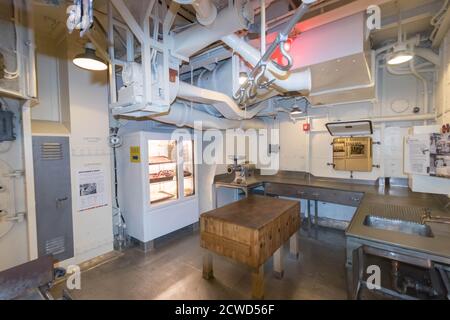 Wilmington, North Carolina USA - Febbraio 11 2020 corazzata USS North Carolina, attualmente ormeggiata lungo il fiume Cape Fear a Wilmington, North Carolina. Foto Stock