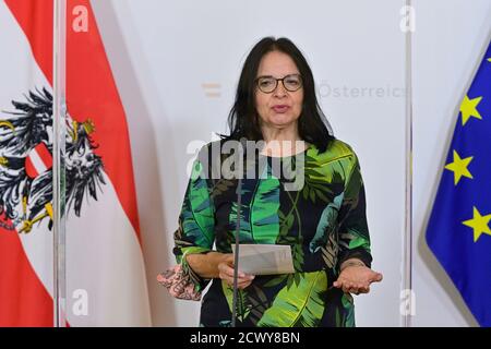 Vienna, Austria. 30 settembre 2020. Consiglio dei ministri del Governo federale presso la Cancelleria federale. La foto mostra Andrea Mayer, Segretario di Stato presso il Ministero federale dell'Arte, della Cultura, del Servizio pubblico e dello Sport. Foto Stock