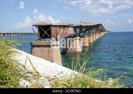 Il vecchio ponte Seven Mile disusato collega le Keys alla terraferma, Key West, Florida, USA Foto Stock