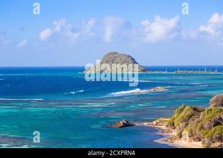 St Vincent e Grenadine, Union Island, vista verso l'isola di Frigate Foto Stock