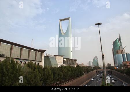 Kingdom Center, Burj al-Mamlaka a Riyadh, Arabia Saudita Foto Stock