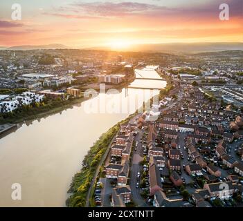 Paesaggio panoramico aereo di Newport Gwent Foto Stock