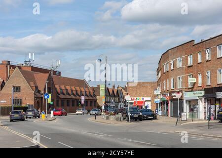 Station Road, West Drayton, London Borough of Hillingdon, Greater London, England, Regno Unito Foto Stock