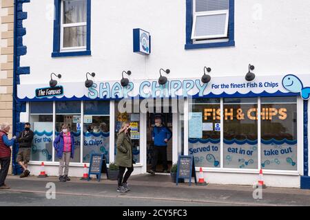 Shap Chippy, negozio di pesce e chip - secondo posto nel 2020 National Fish and chip Shop of the Year - Shap, Penrith, Cumbria, Inghilterra, Regno Unito Foto Stock