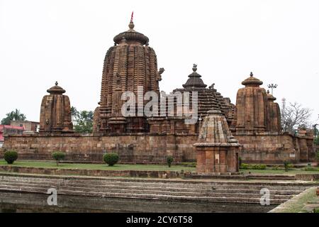 Bhubaneswar, India - 4 febbraio 2020: Vista esterna del tempio di Brahmesvara il 4 febbraio 2020 a Bhubaneswar, India Foto Stock