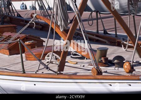 Barca a vela : timone Foto Stock