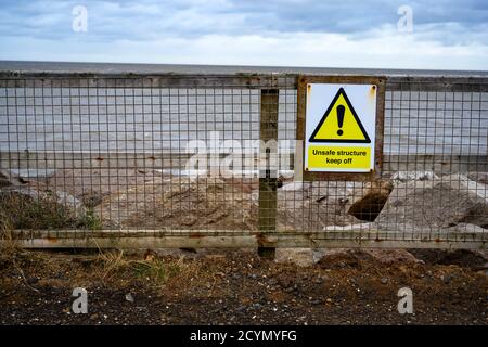 Armature rocciose difese costiere Bawdsey Suffolk Inghilterra Foto Stock