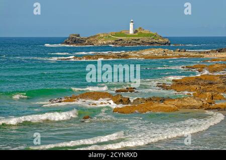 Faro Godrevy sulla costa settentrionale della Cornovaglia, in Inghilterra. Foto Stock