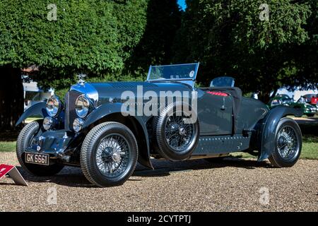 1930 Bentley 4½ litri sovralimentato. Lavori di coachwork di Gurney Nutting , Concours of Elegance 2020, Hampton Court Palace, Londra, Regno Unito Foto Stock