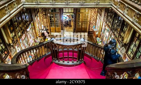 Livraria Lello, una delle librerie più antiche del Portogallo. Porto. Foto Stock