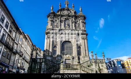 Clerigos e la Torre dos Clerigos. Porto, Portogallo Foto Stock