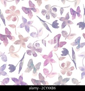 Viola moda floreale sfondo astratto. Disegno senza giunture di bosco con fiori e farfalle offuscati astratti. Beige, rosa, viola, lilla e tur Foto Stock