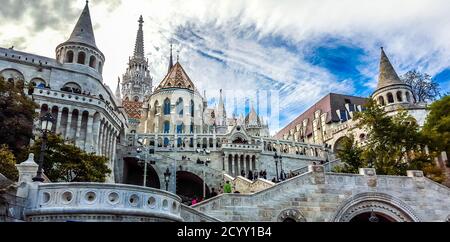 Il Bastione dei Pescatori a Budapest, Ungheria Foto Stock