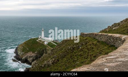 Sud pila faro, Anglesey, Galles Foto Stock