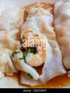 Har Cheung Fun o involtini di pasta di riso di gamberi. Foto Stock