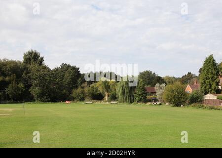 Abinger Sports and Cricket Ground nel pittoresco villaggio inglese di Abinger Hammer, Surrey, Regno Unito, settembre 2020 Foto Stock