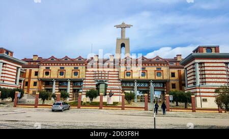 Costruzione del Santuario di Cristo Re (Cristo Rei). Lisboa, Portogallo. Foto Stock