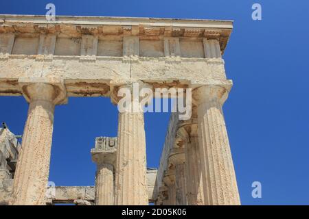 L'antico tempio greco di Afaea (Afaia) nell'isola di Egina, Grecia Foto Stock