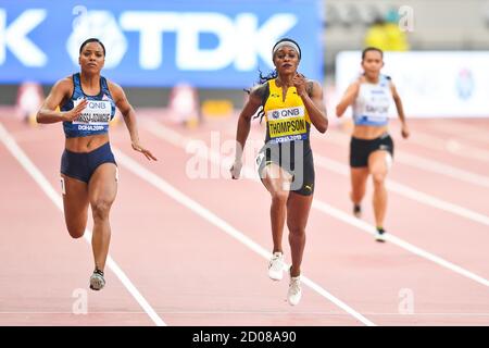 Elaine Thompson (Giamaica), Orlann Ombissa-Dzangue (Francia). 100 metri, rotonda 1. IAAF World Athletics Championships, Doha 2019 Foto Stock